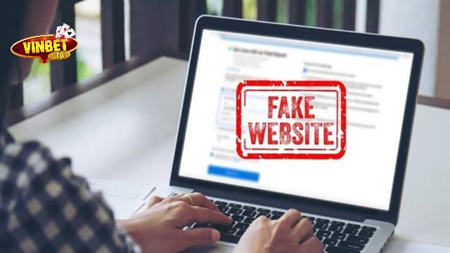 Người chơi truy cập vào trang web giả mạo của Vinbet