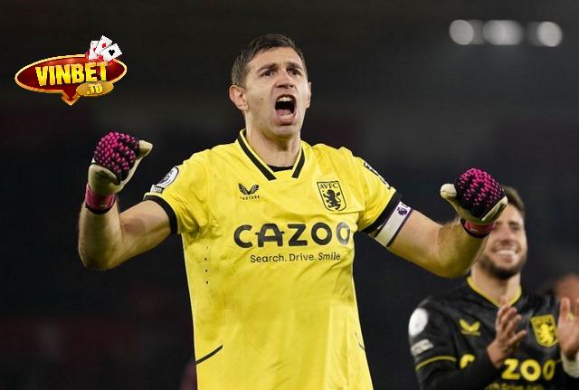 Thủ môn Emiliano Martinez