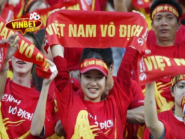 khẩu hiệu bóng đá hay